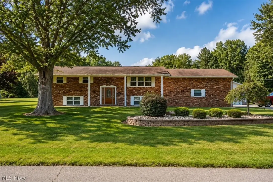550 Emmaus Road, Belpre, OH 45714 - #1