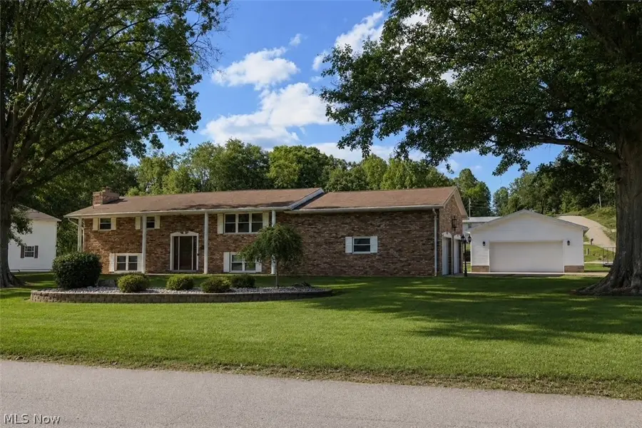 550 Emmaus Road, Belpre, OH 45714 - #2