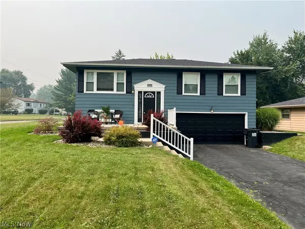 4626 Warwick S Drive, Canfield, OH 44406