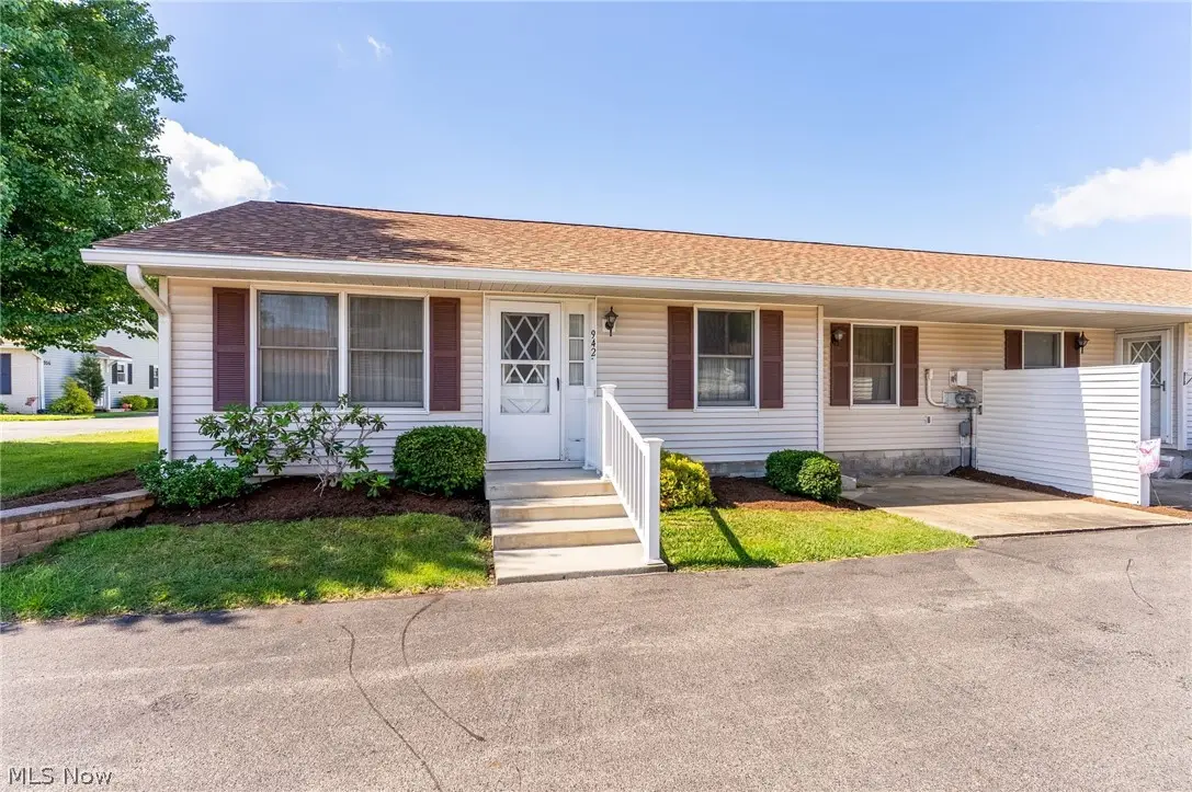 942 Canterbury Lane, Salem, OH 44460 - #1