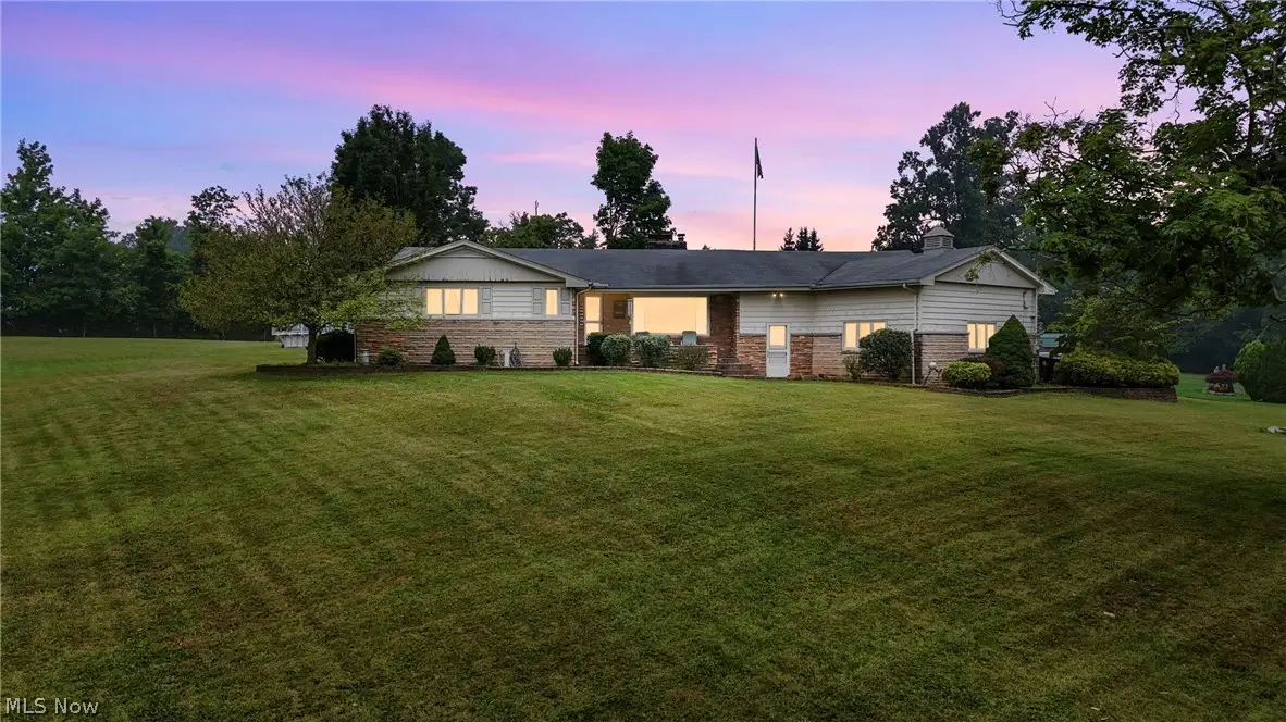 8060 Sigle Lane, Poland, OH 44514 - #1
