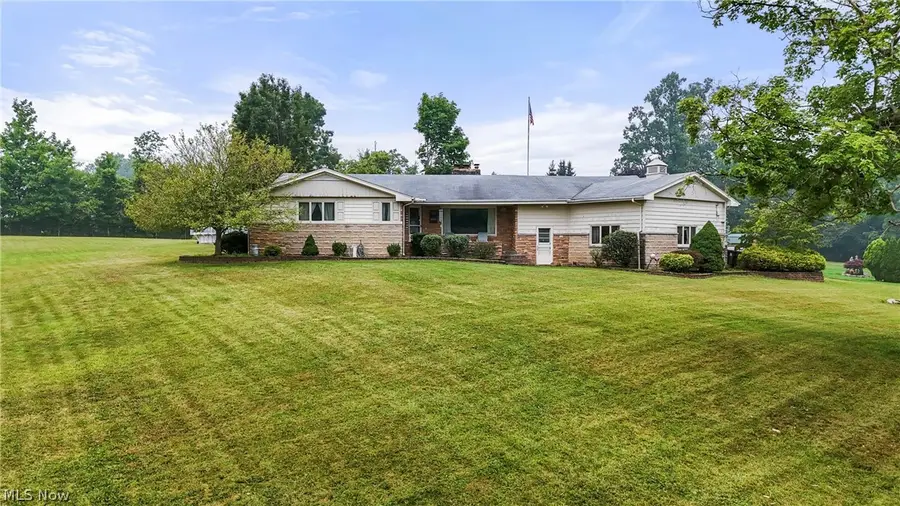 8060 Sigle Lane, Poland, OH 44514 - #2