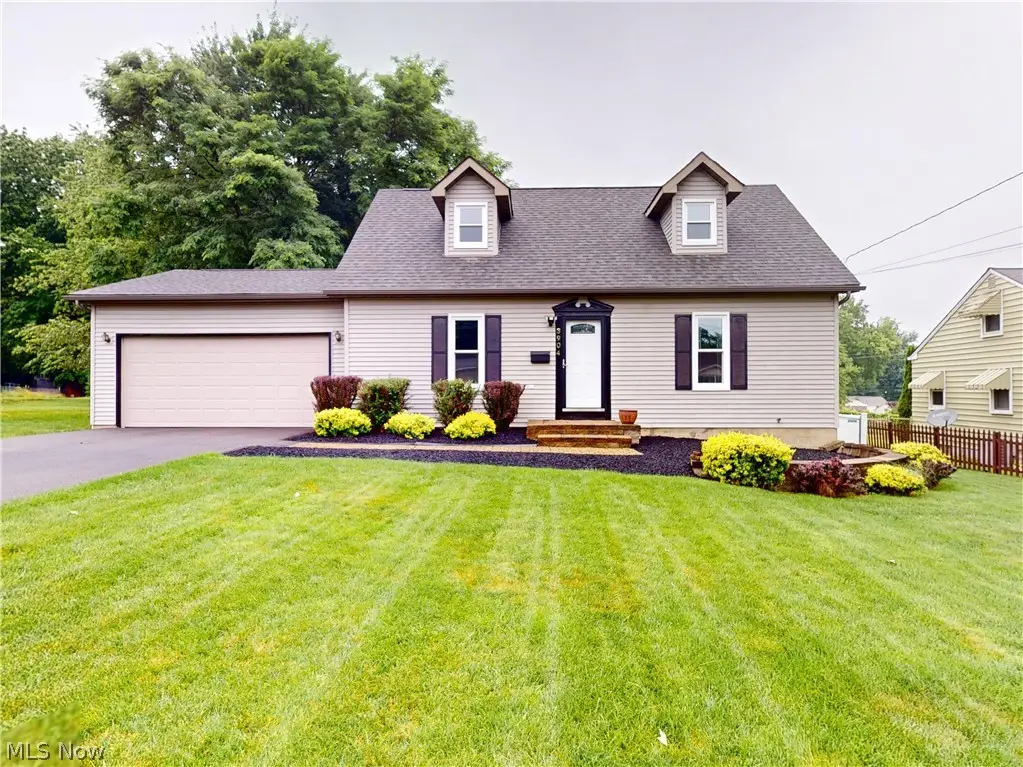 3904 Dunbar Street, Youngstown, OH 44515 - #1