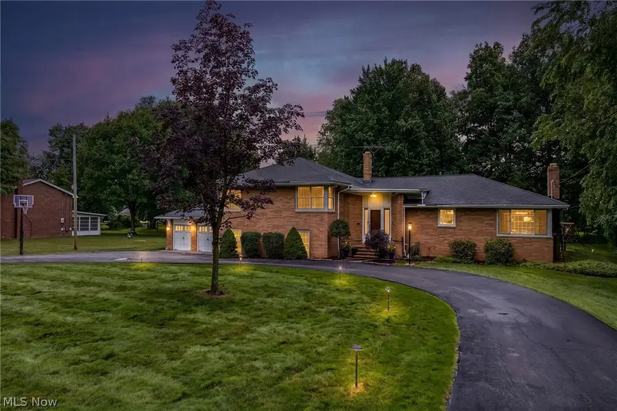 3819 Brainard Road, Woodmere, OH 44122 - #3