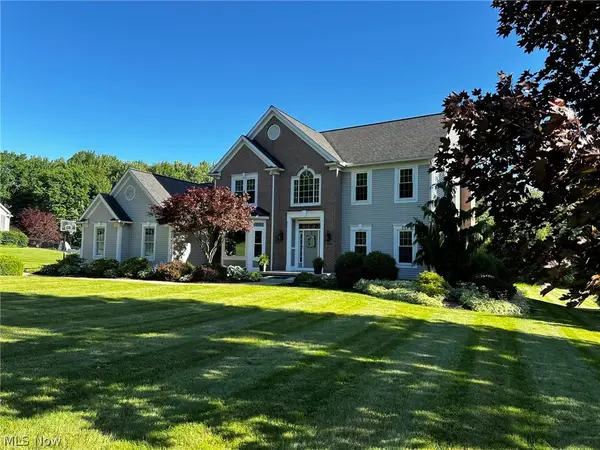 10234 Questa Court, Wadsworth, OH 44281