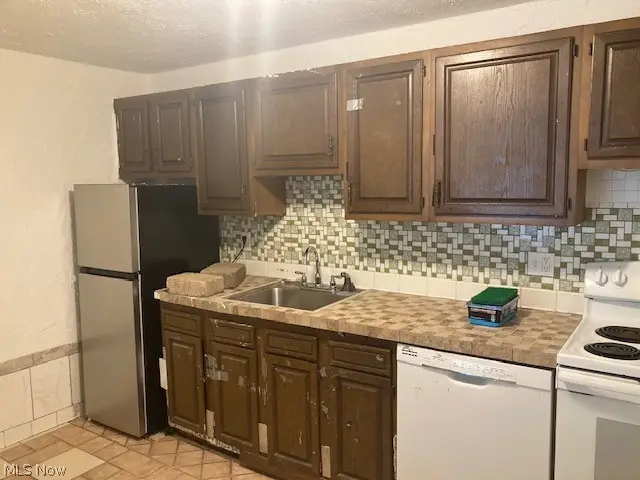 9510 Cove Drive, North Royalton, OH 44133 - #2