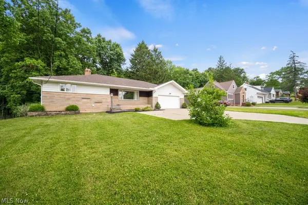 1885 W Sprague Road, Broadview Heights, OH 44147