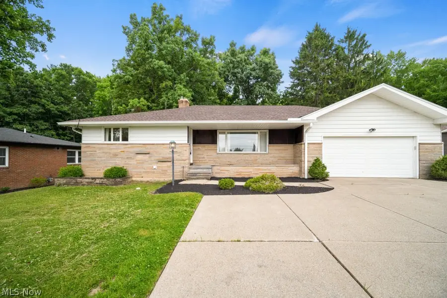 1885 W Sprague Road, Broadview Heights, OH 44147 - #2