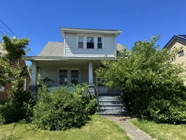 19205 Arrowhead Avenue, Cleveland, OH 44119 - #1