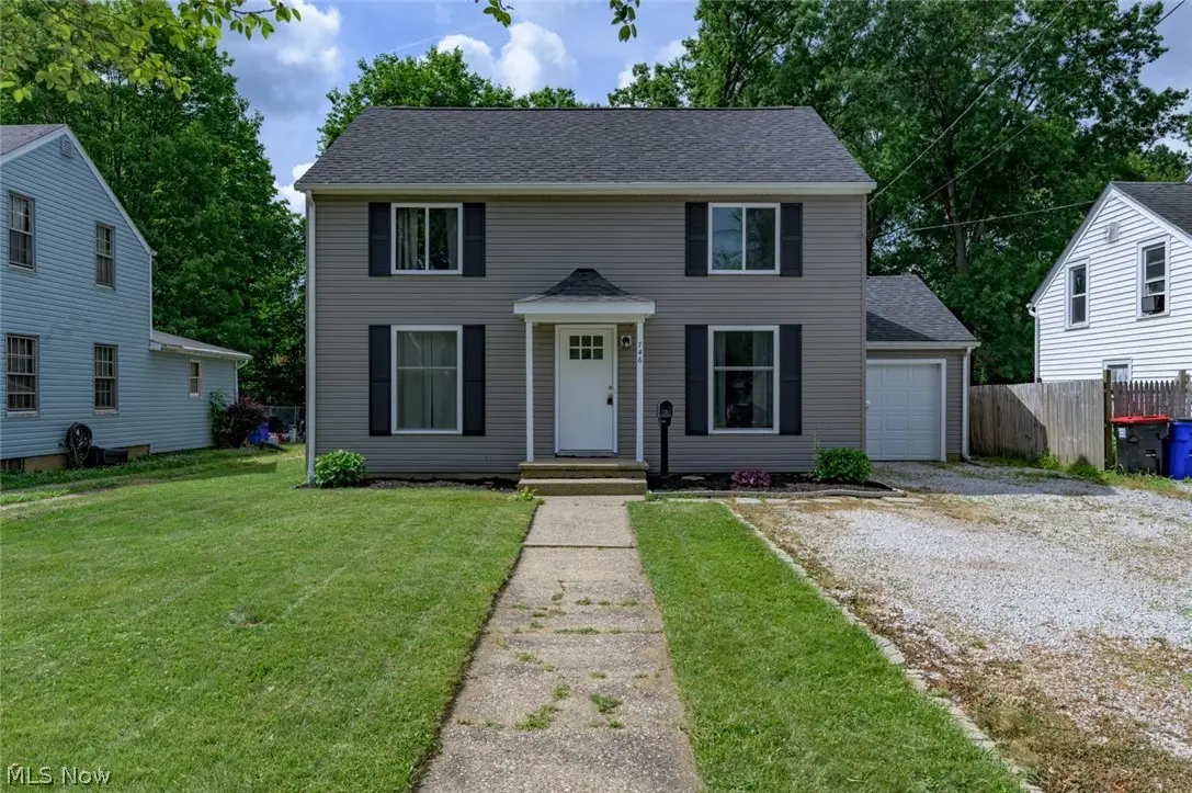 746 E Highland Avenue, Ravenna, OH 44266 - #1