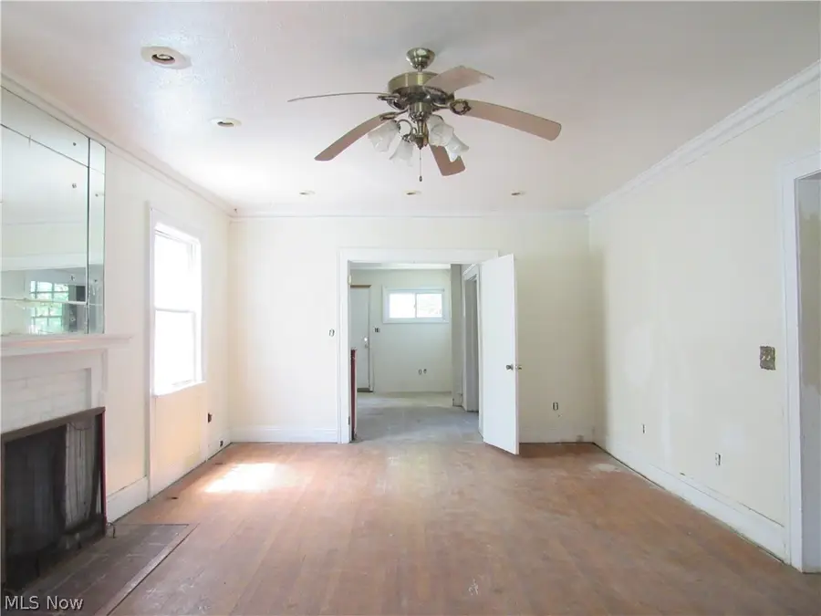1726 Lee Road, Cleveland Heights, OH 44118 - #3