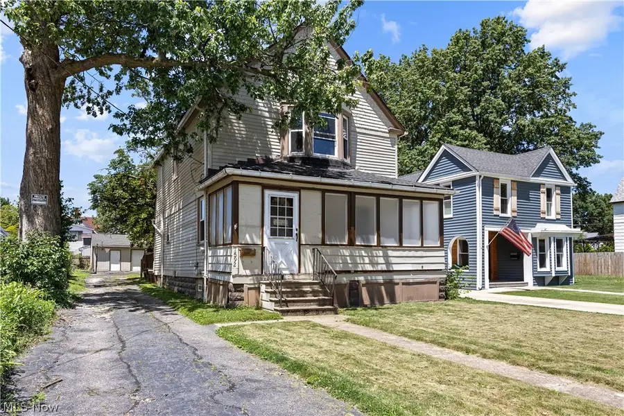 1592 Newman Avenue, Lakewood, OH 44107 - #2