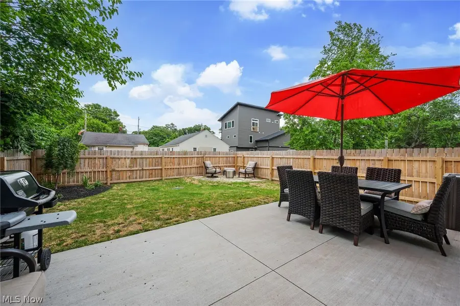 1133 Hayes Avenue, Willoughby, OH 44094 - #2