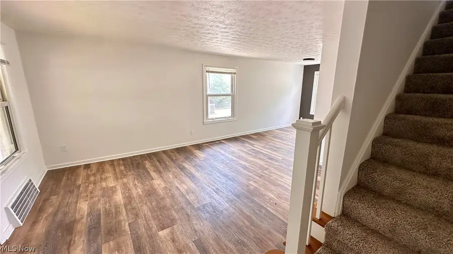 21610 Crystal Avenue, Euclid, OH 44123 - #2