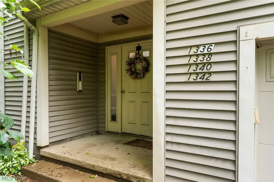 1338 Fox Run Drive, Youngstown, OH 44512 - #2