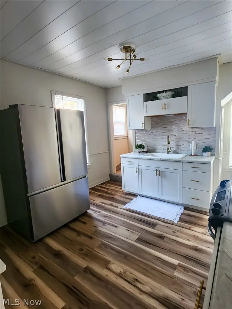 322 E 4th Street, Dover, OH 44622 - #3