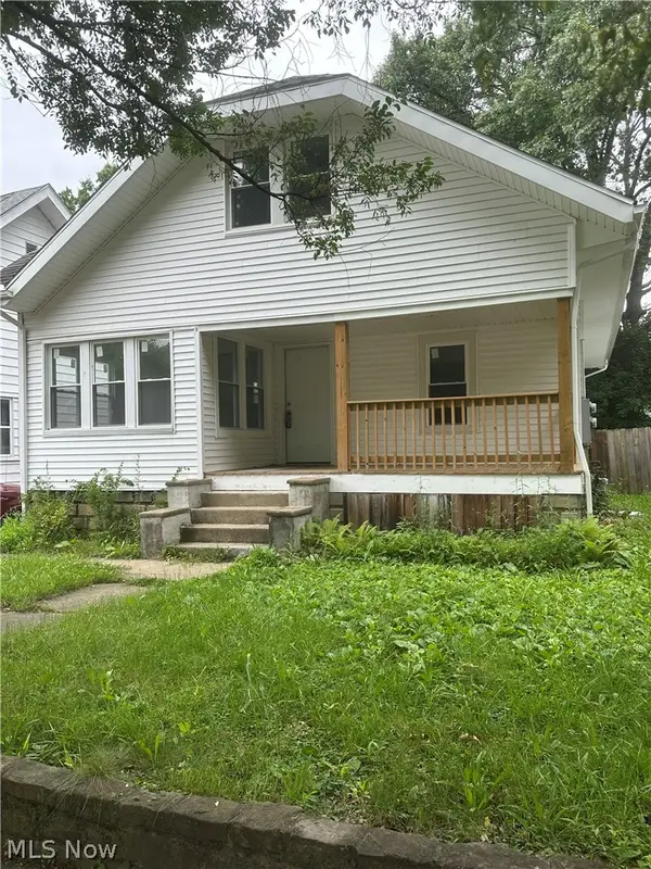 1134 Collinwood Avenue, Akron, OH 44310