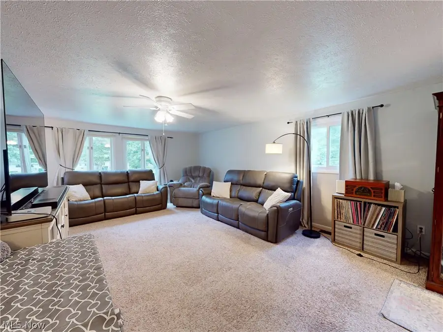 1063 Thistleridge Drive, Macedonia, OH 44056 - #3