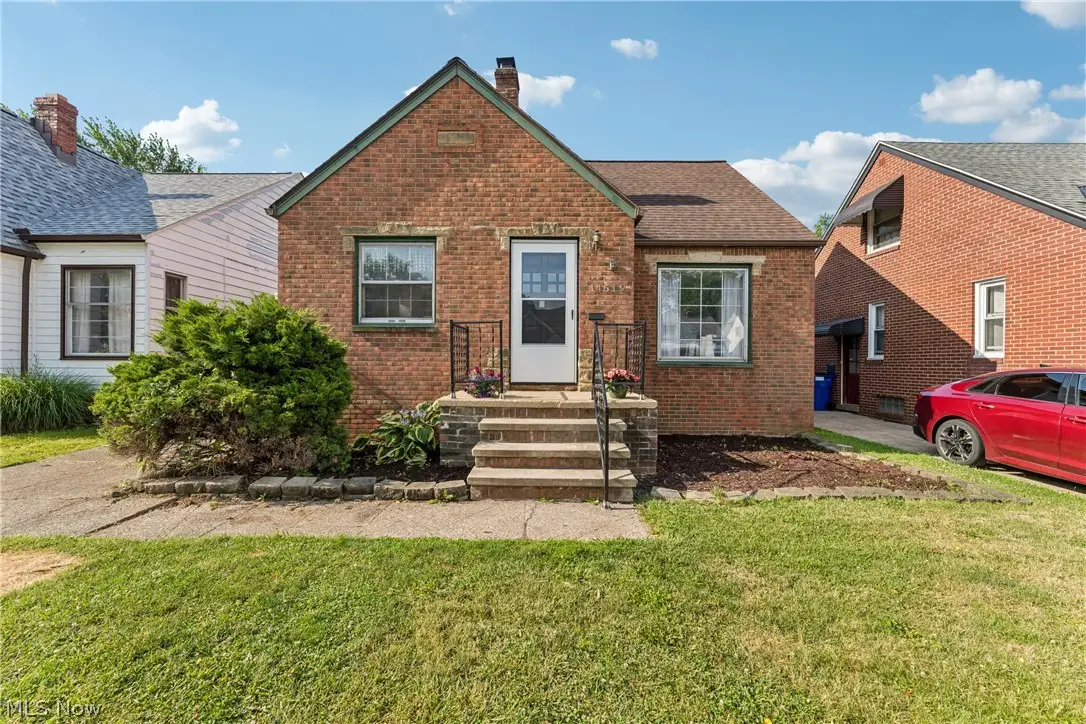 14519 Orchard Park Avenue, Cleveland, OH 44111 - #1