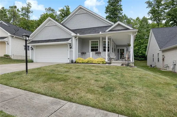 18340 Crystal Lakes Drive, North Royalton, OH 44133