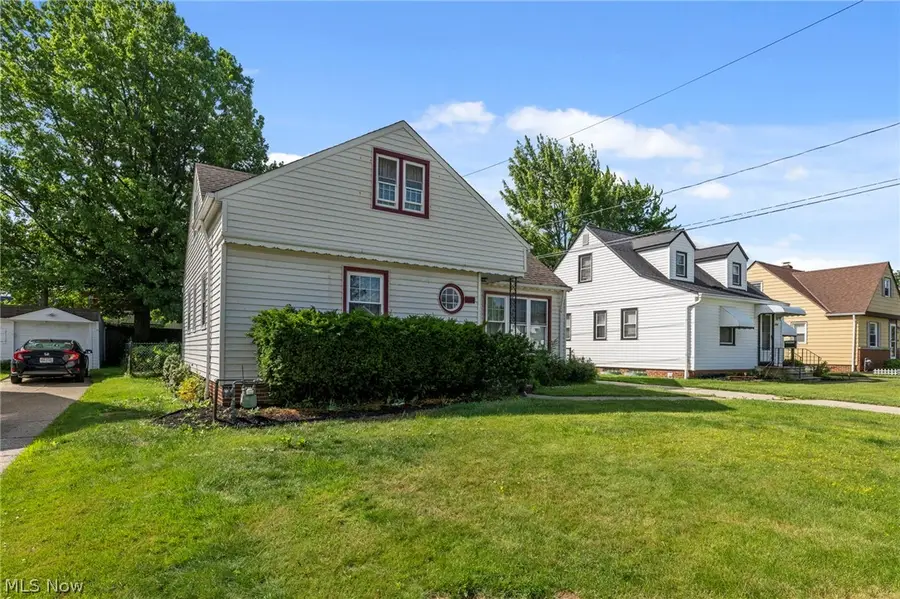 29002 Foxboro Street, Willowick, OH 44095 - #3