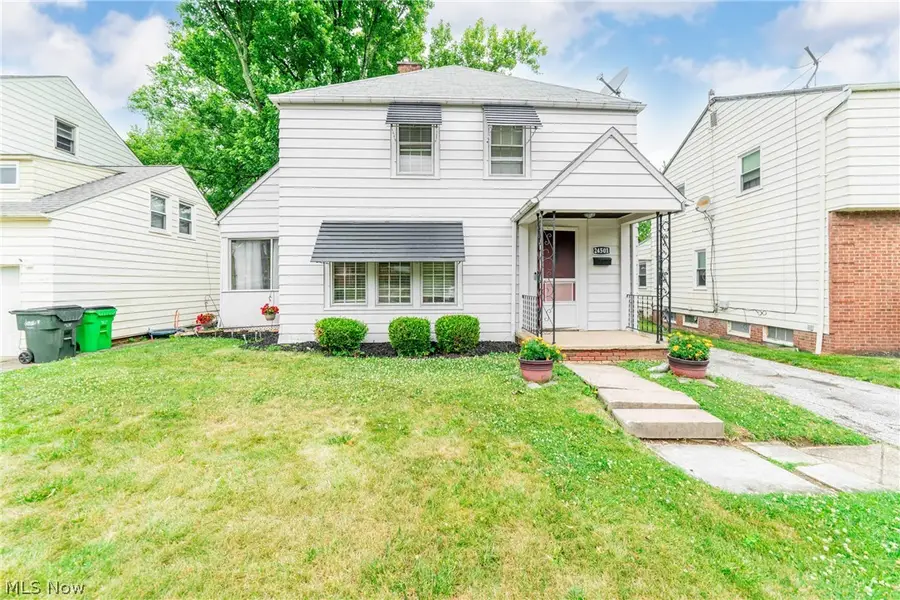 24501 Yosemite Drive, Euclid, OH 44117 - #2