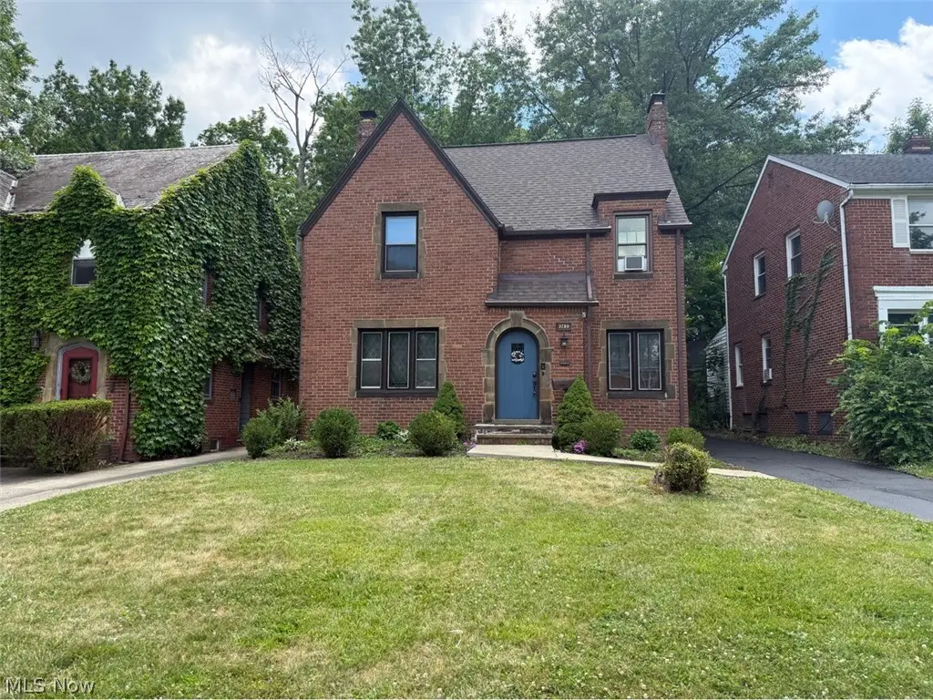 3750 Washington Boulevard, University Heights, OH 44118 - #1