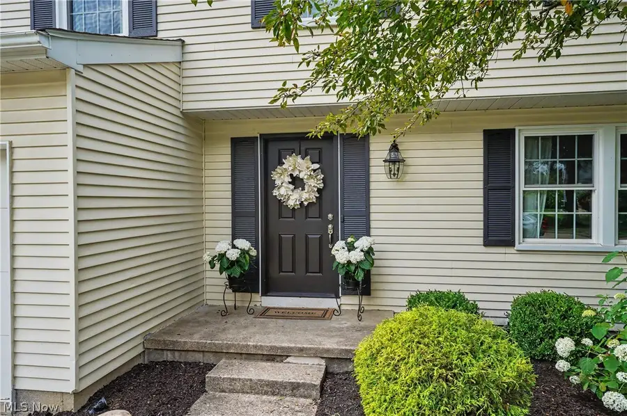 4622 Dresher Trail, Stow, OH 44224 - #2