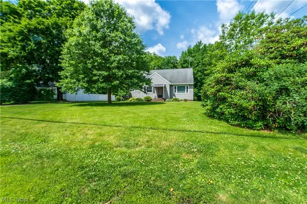2748 Canton Road, Uniontown, OH 44685
