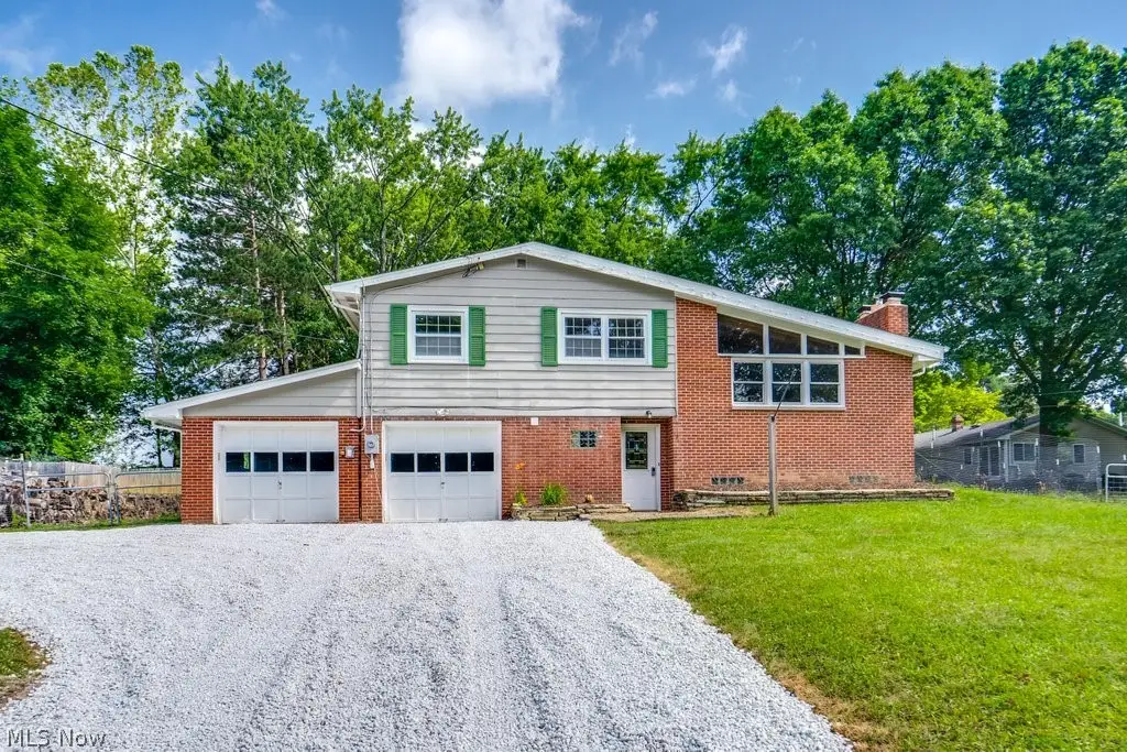 3721 N Sunnyfield Drive, Copley, OH 44321 - #1