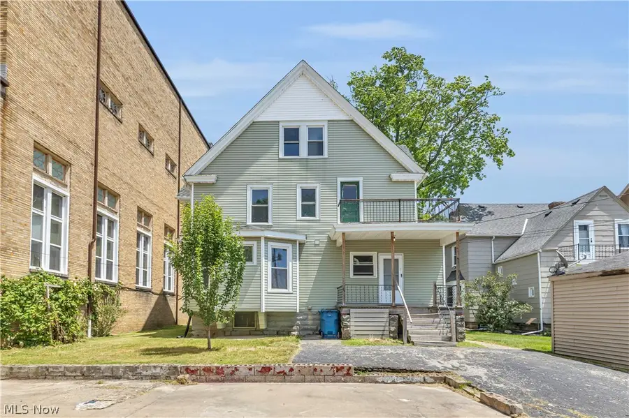 416 Washington Avenue, Lorain, OH 44052 - #3
