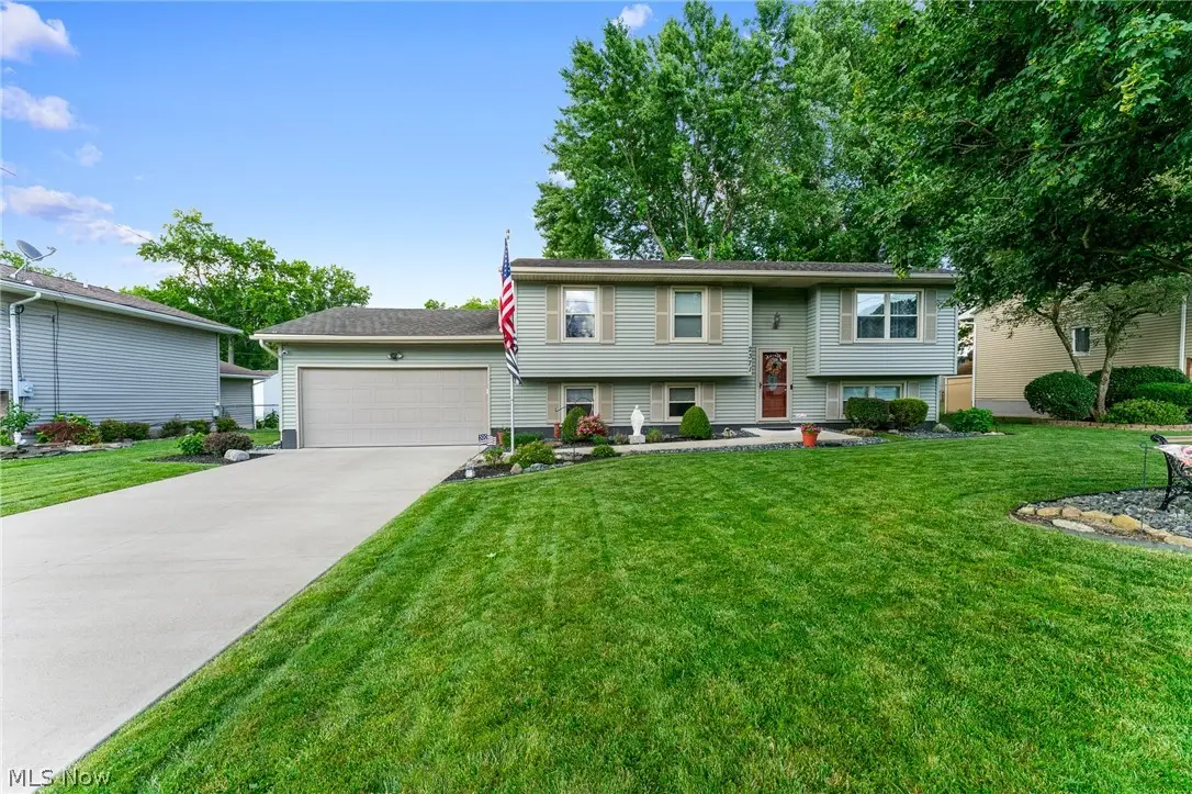 2371 Penny Lane, Austintown, OH 44515 - #1