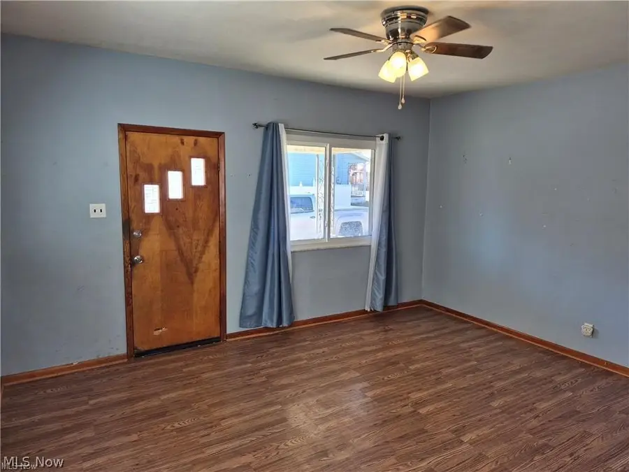 1002 Second Avenue, New Cumberland, WV 26047 - #2