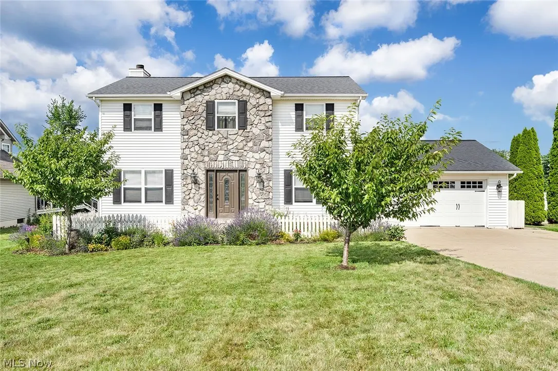 144 Hawkins Lane, Columbiana, OH 44408 - #1