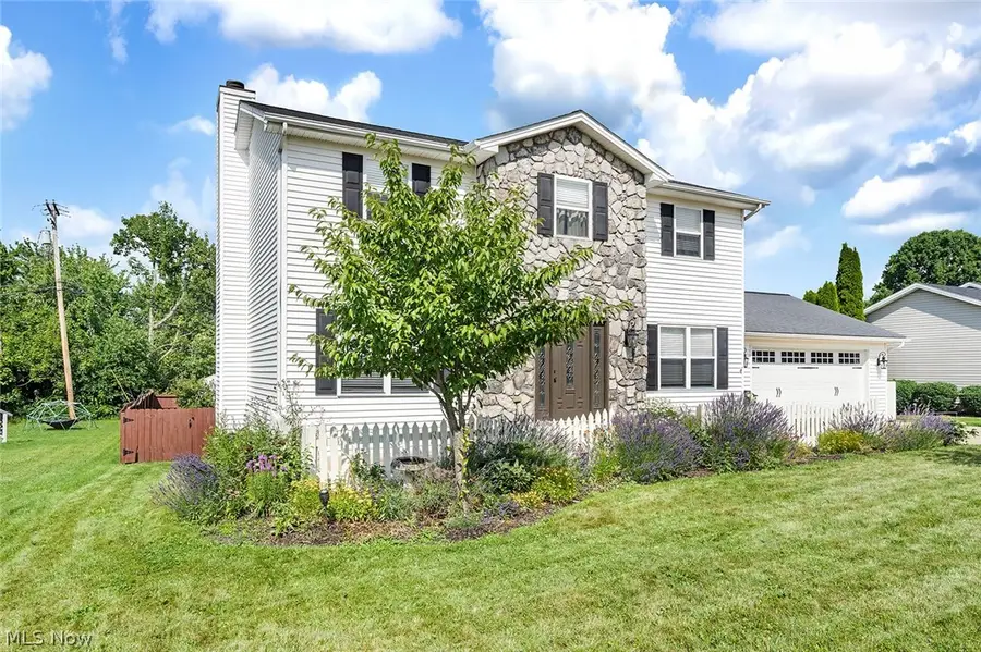 144 Hawkins Lane, Columbiana, OH 44408 - #3