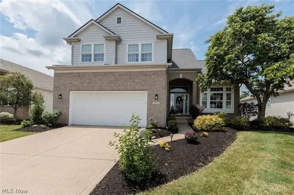 3933 Hedgewood Drive, Medina, OH 44256
