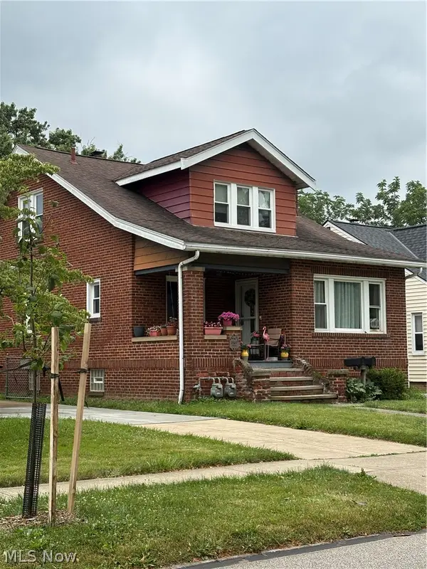 7507 Jameson Road, Parma, OH 44129