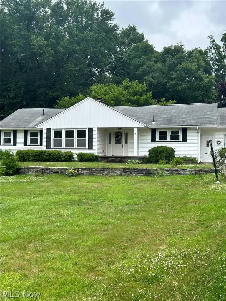 2569 Johnnycake Se Road, Warren, OH 44484 - #1