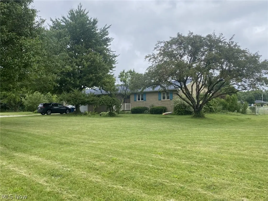 8292 Ravenna Avenue, Louisville, OH 44641 - #1
