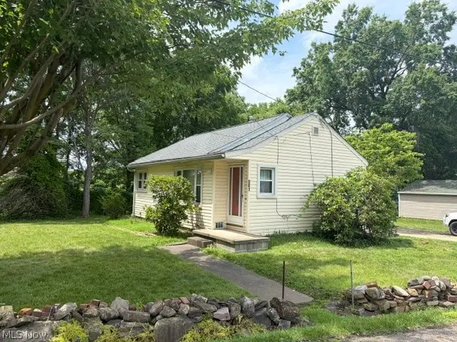 581 Fillmore Avenue, Akron, OH 44314 - #1