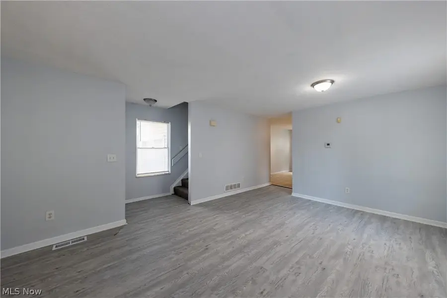 9323 Pratt Avenue, Cleveland, OH 44105 - #3