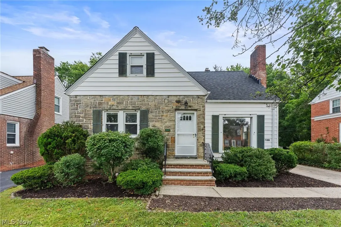 1527 Oakmount Road, South Euclid, OH 44121 - #1