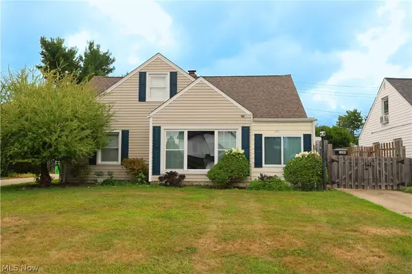 1209 Commonwealth Avenue, Mayfield Heights, OH 44124