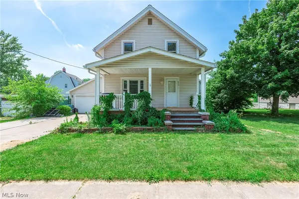 672 Jackson Street, Amherst, OH 44001