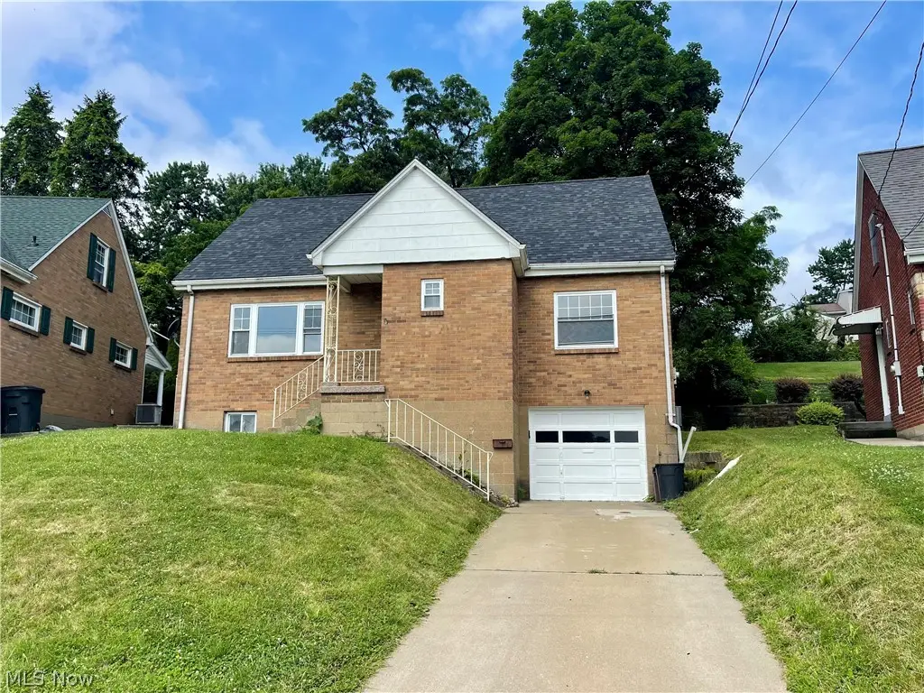 145 Circle Drive, Weirton, WV 26062 - #1