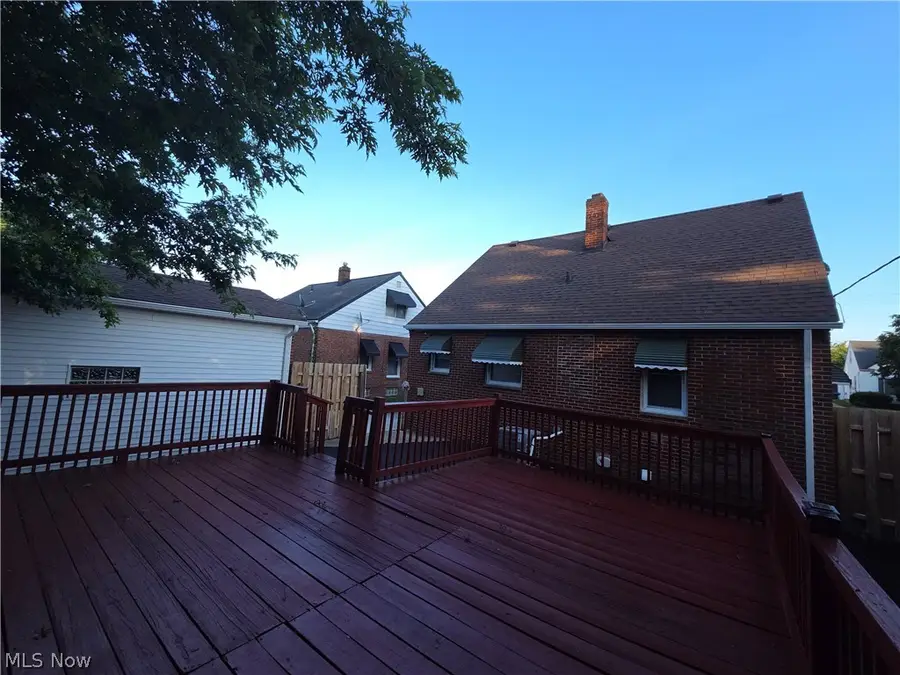 20451 Nicholas Avenue, Euclid, OH 44123 - #3