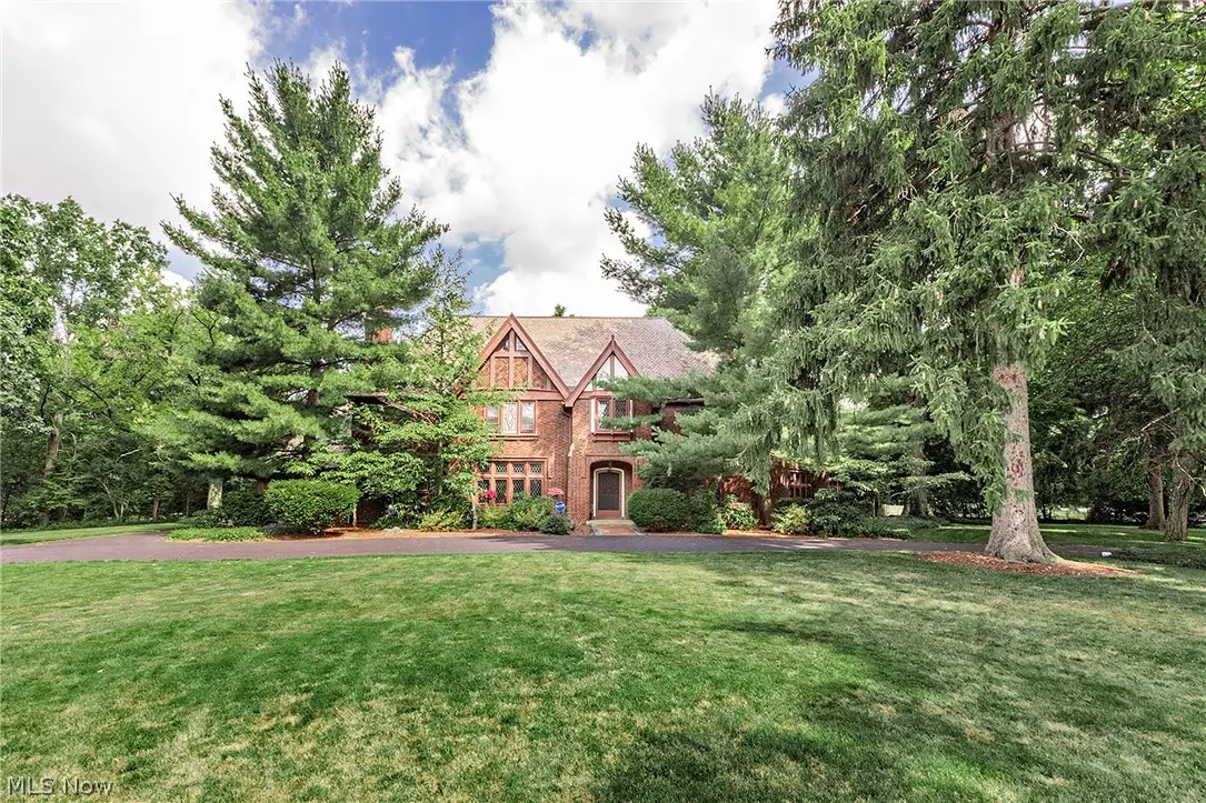 2800 Attleboro Road, Shaker Heights, OH 44120 - #1