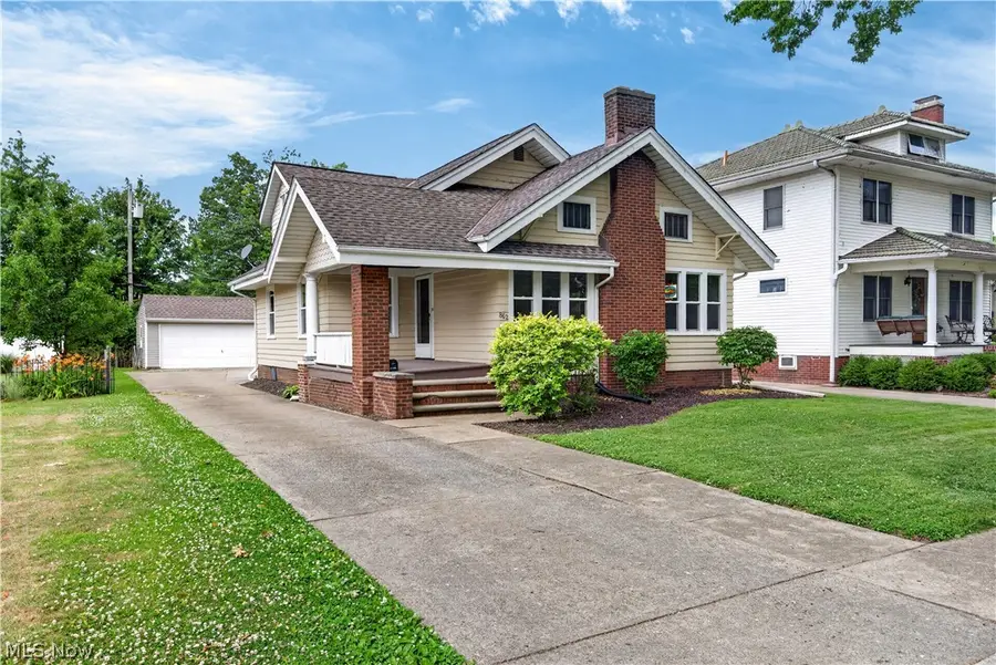 862 Lakeview Drive, Lorain, OH 44052 - #3