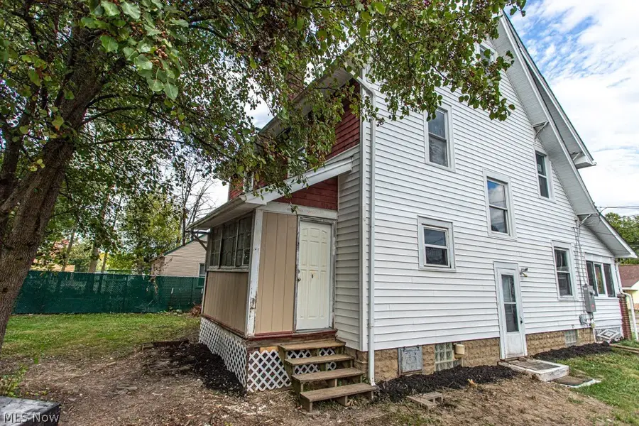 154 S Schenley Avenue, Youngstown, OH 44509 - #3