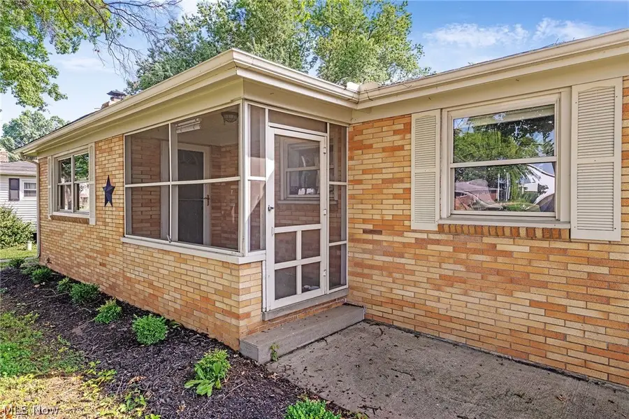 13471 Kauffman Avenue, Sterling, OH 44276 - #2
